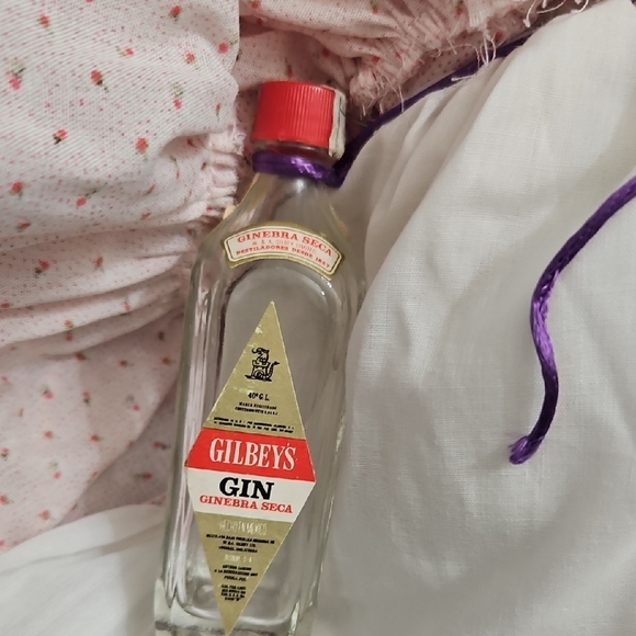 Vintage Porcelain Doll in Pink Dress - Picture 12 of 14